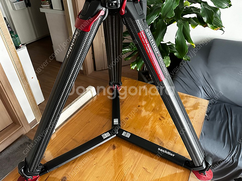 셔틀러 Aktiv6 Flowtech75 GS 삼각대 판매합니다--3