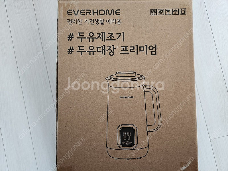 에버홈 오연수 두유제조기 1200ml 팝니다.--0