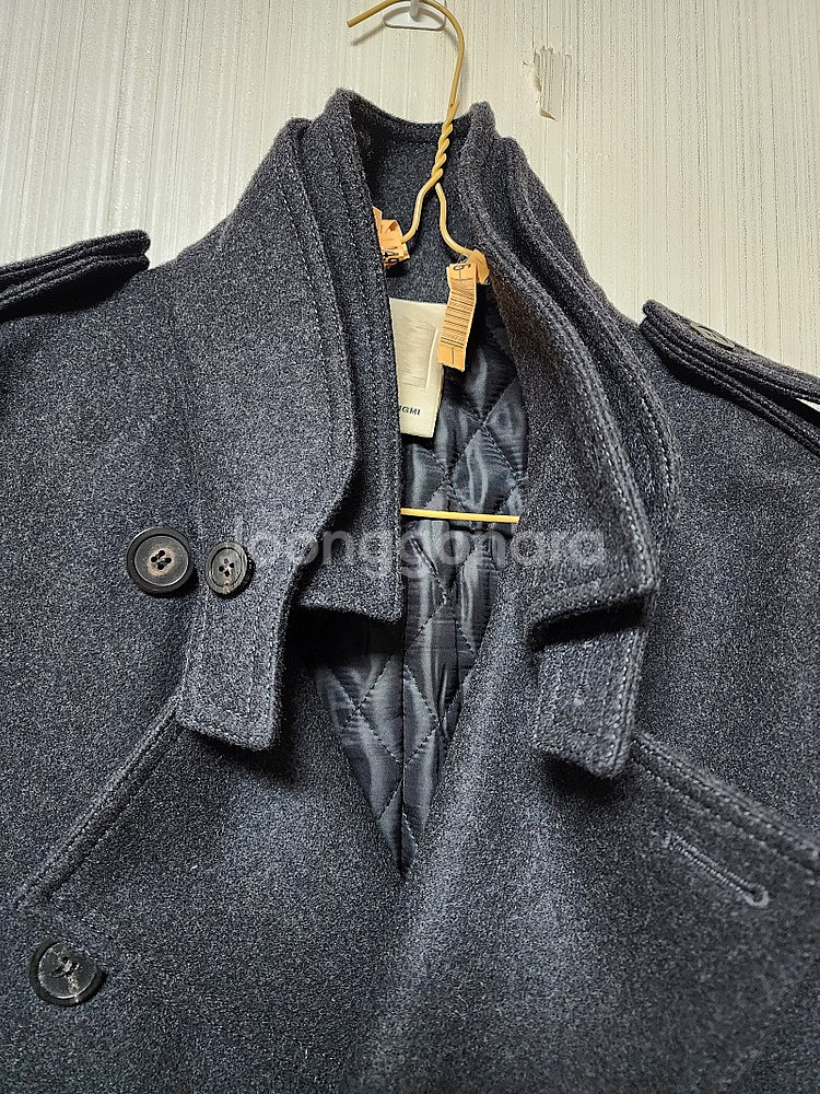 우영미 / 가죽패치소매 피코트--3