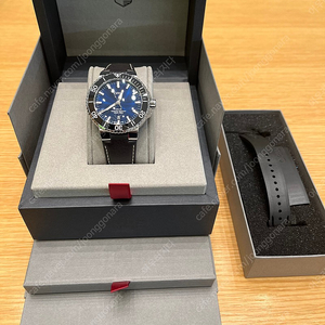 오리스 아퀴스 딥블루 43.5 팝니다.