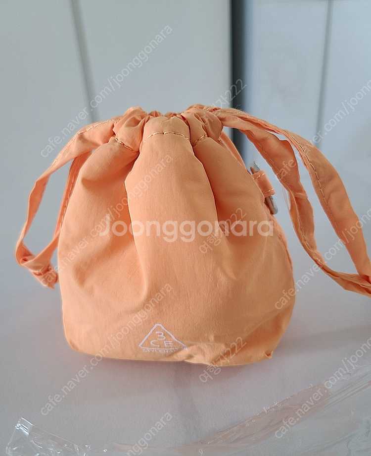 3ce 키링파우치 새제품--0