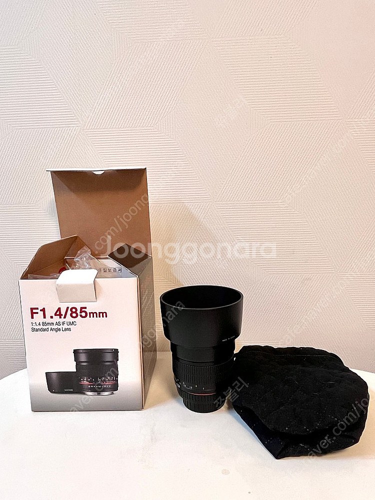 삼양 단렌즈 f1.4/85mm 팝니다.--1