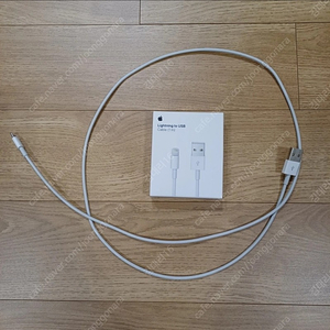 애플 정품 라이트닝 케이블 (Lightning to USB 1m)