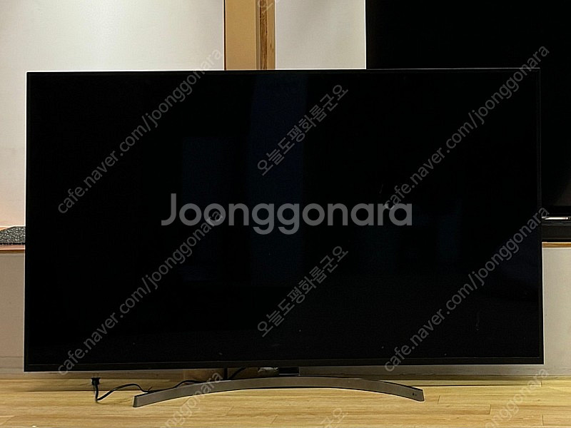 패널 파손 TV LG 75SK8070PUA (직구제품)--0