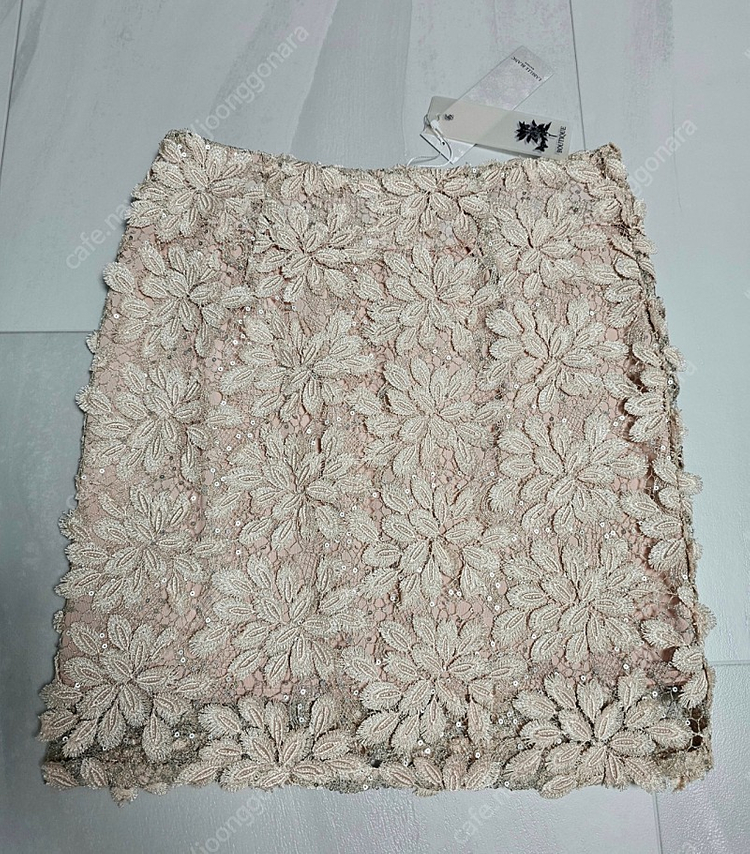 택O새상품)라벨르블랑 꽃잎 꾸튀르 스커트27사이즈 이미지