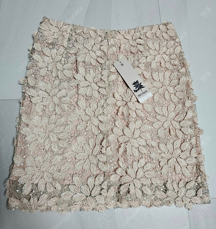 택O새상품)라벨르블랑 꽃잎 꾸튀르 스커트27사이즈 이미지