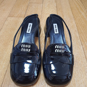 미우미우 신발(슬링백 단화)