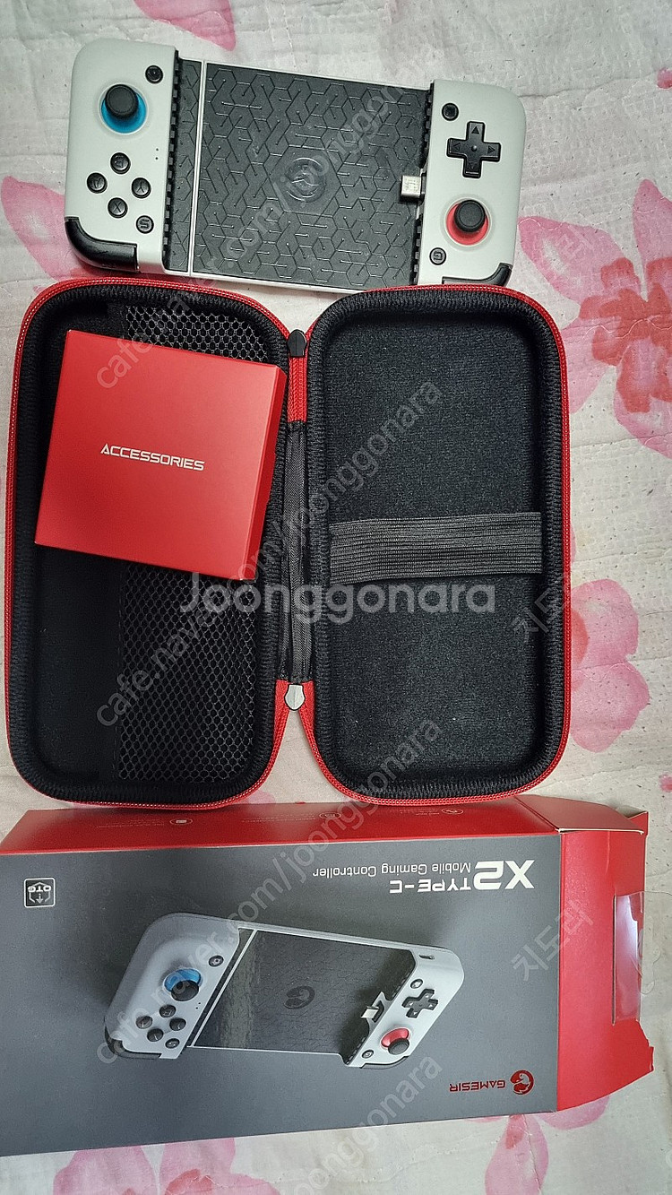 gamesir x2 usb-c 판매합니다.--0