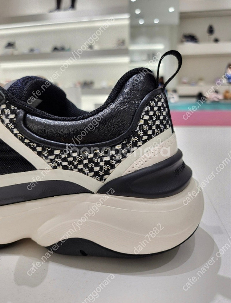 슈콤마보니 슬립온 225사이즈 새제품--1