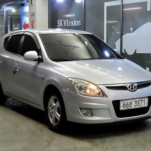 [현대]i30 1.6 VVT 럭셔리 l 2008년식 l 124,491km l 은색 l 370만원 l 이재성