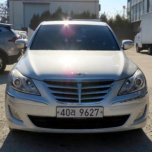 [현대]제네시스 BH330 GRAND l 2012년식 l 139,420km l 은색 l 650만원 l 이재성