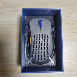 펄사 xlite v2 레트로 에디션 마우스 풀박스 판매합니다.