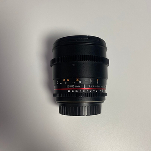 삼양 VDSLR 85mm T1.5 EF마운트 판매합니다