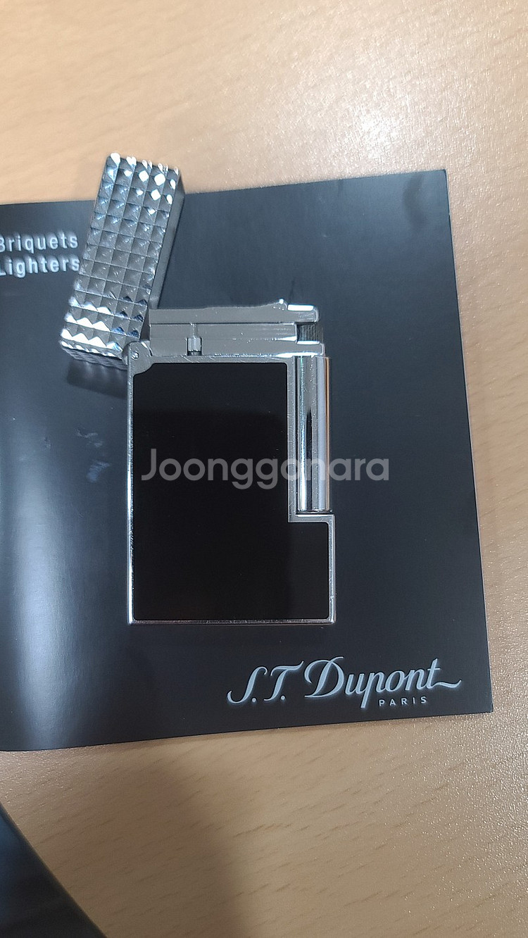 듀퐁 라이터 블랙 다이아몬드 헤드 CA16067 판매합니다.--0
