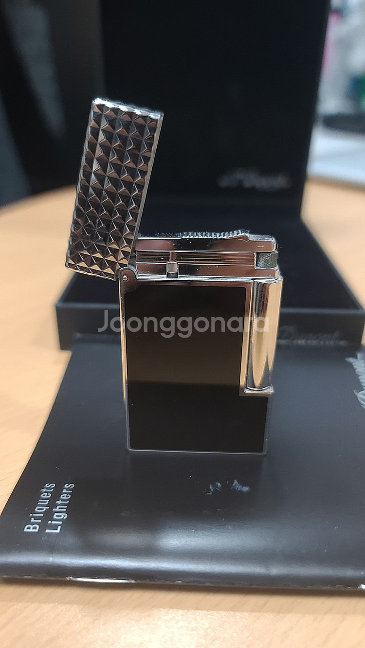 듀퐁 라이터 블랙 다이아몬드 헤드 CA16067 판매합니다.--2