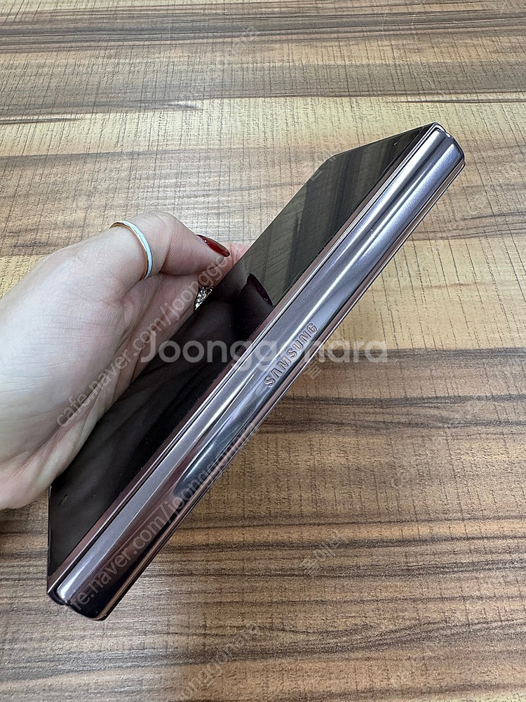 갤럭시 폴드2 팝니다--5