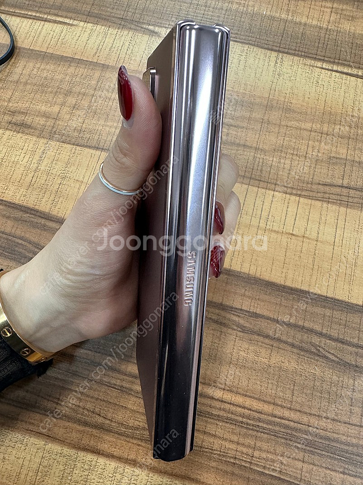 갤럭시 폴드2 팝니다--9