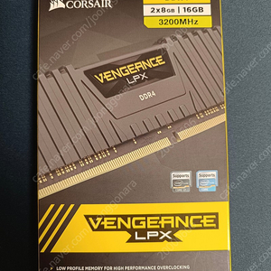 커세어 벤전스 lpx ddr4 8g*2=16g판매합니다