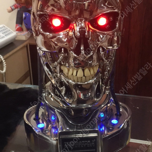 터미네이터 t-800 라이프사이즈