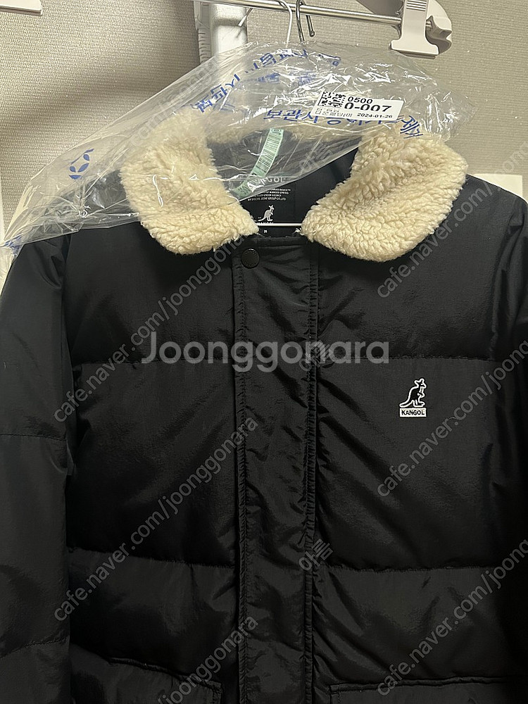 캉골 쉬어링 칼라 하프다운 9561 블랙 M사이즈 판매--5