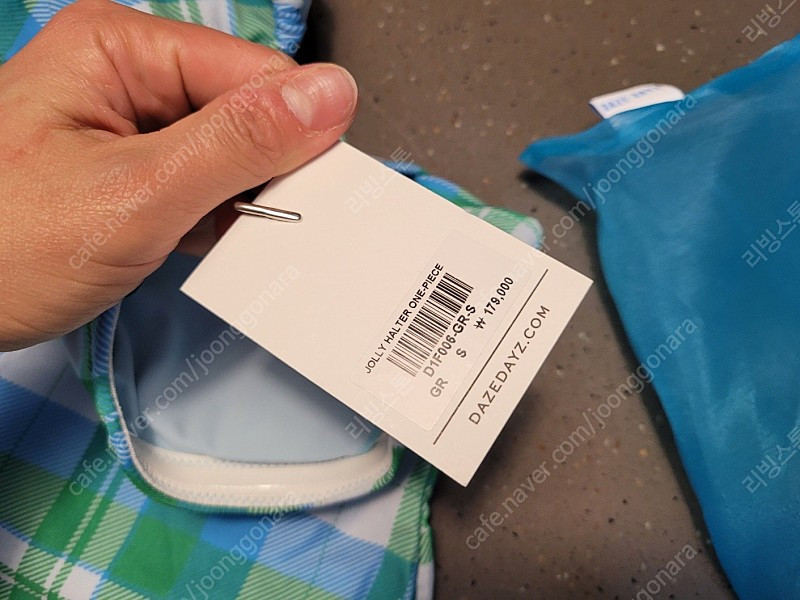 데이즈데이즈 Jolly(졸리) 홀터넥 원피스 수영복 (s사이즈)--4