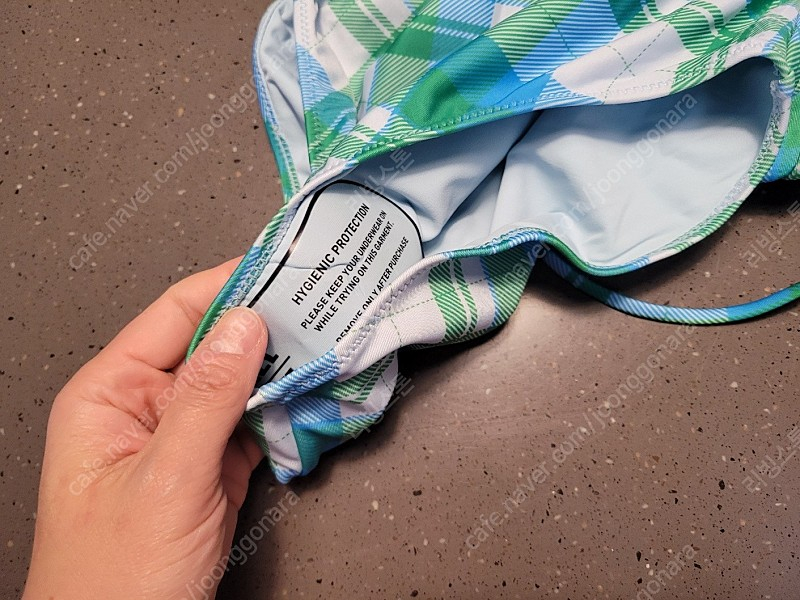 데이즈데이즈 Jolly(졸리) 홀터넥 원피스 수영복 (s사이즈)--5