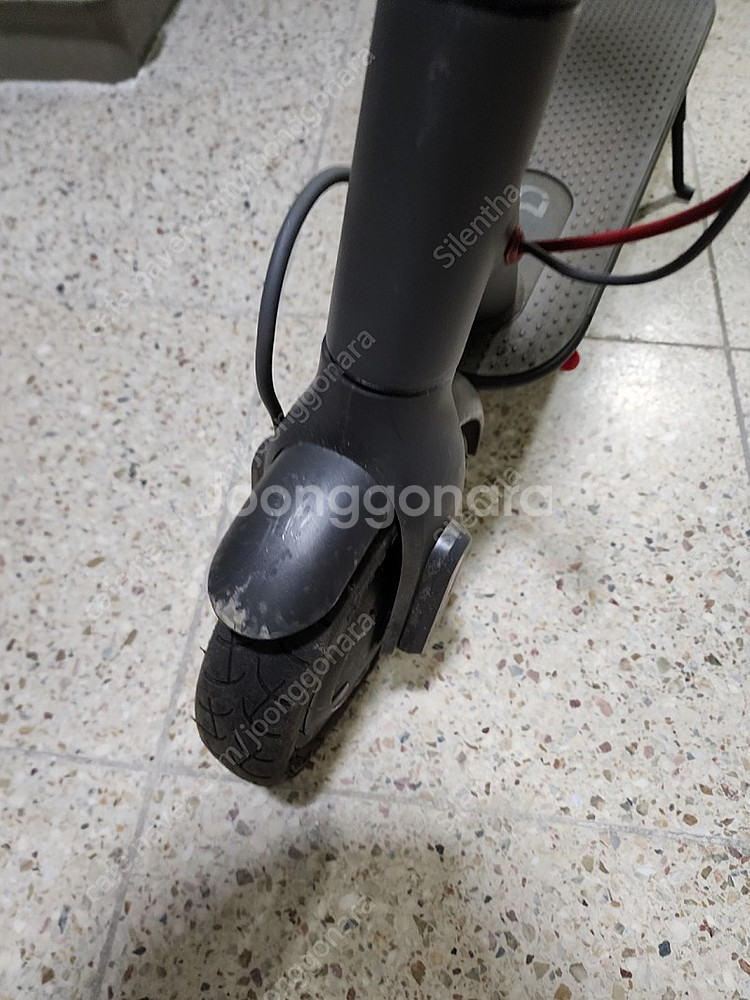 미지아 m365 고장난 전동킥보드--3