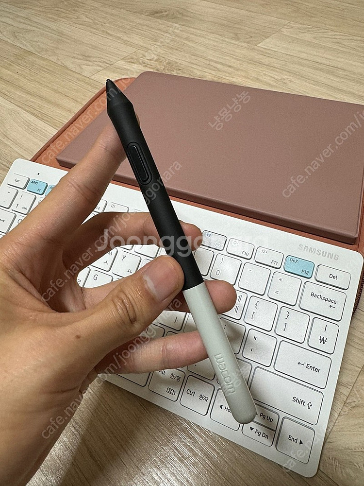 갤탭 s8 wifi 128gb 풀박스 및 키보드와 펜--4