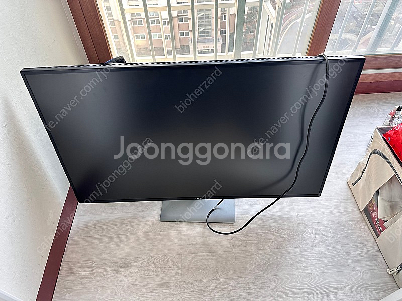 모니터 dell u4320q 팝니다--1