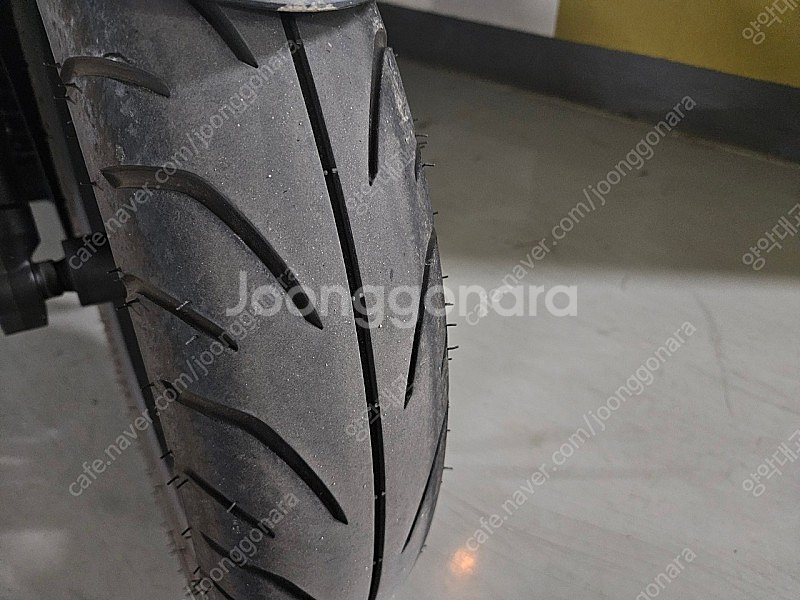 경기 안양 22년식 포르자350 출퇴근 짧은키로수--6