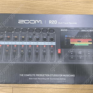 ZOOM R20 레코더 판매합니다.