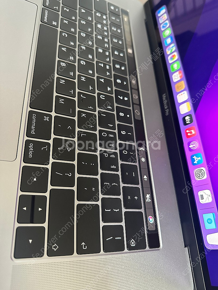 2018 맥북 프로 15인치 고급형 i9 32gb 1t...--4