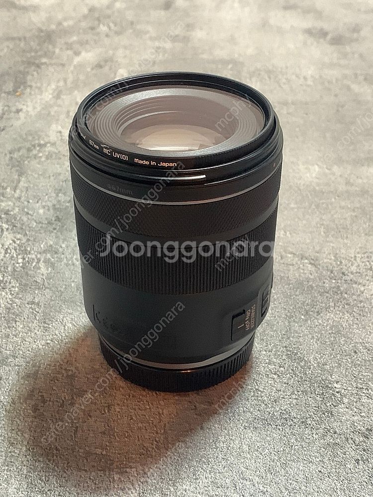 캐논 RF 85mm F2.0 렌즈 박스풀 판매합니다.--3