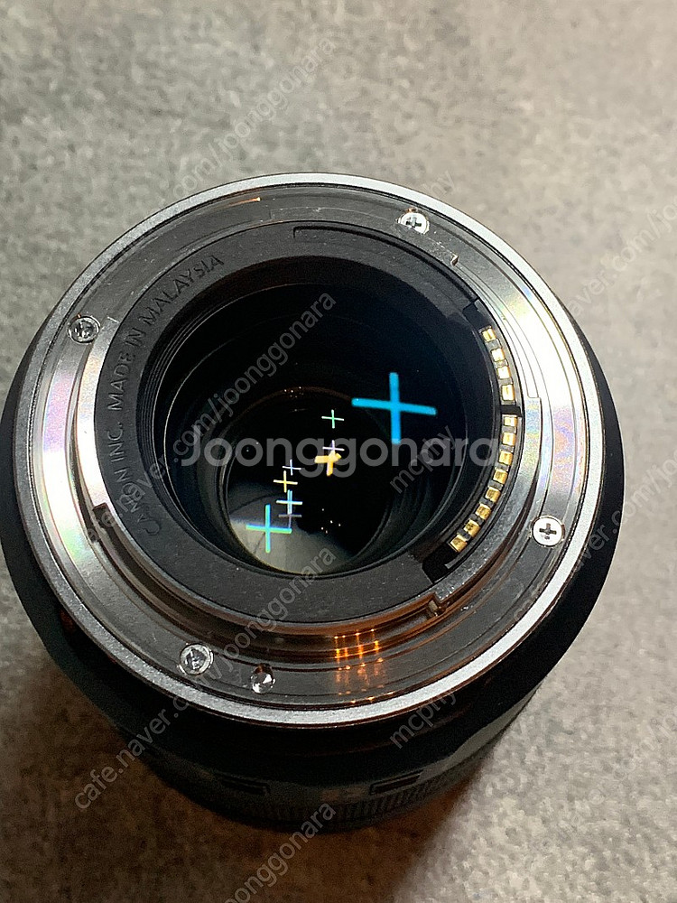 캐논 RF 85mm F2.0 렌즈 박스풀 판매합니다.--5