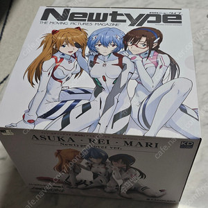 [카도카와] 신 에반게리온 극장판 아스카, 레이, 마리 Newtype Cover 1/8