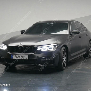 BMW5시리즈 (G30) 520d M 스포츠 플러스 (5인승)