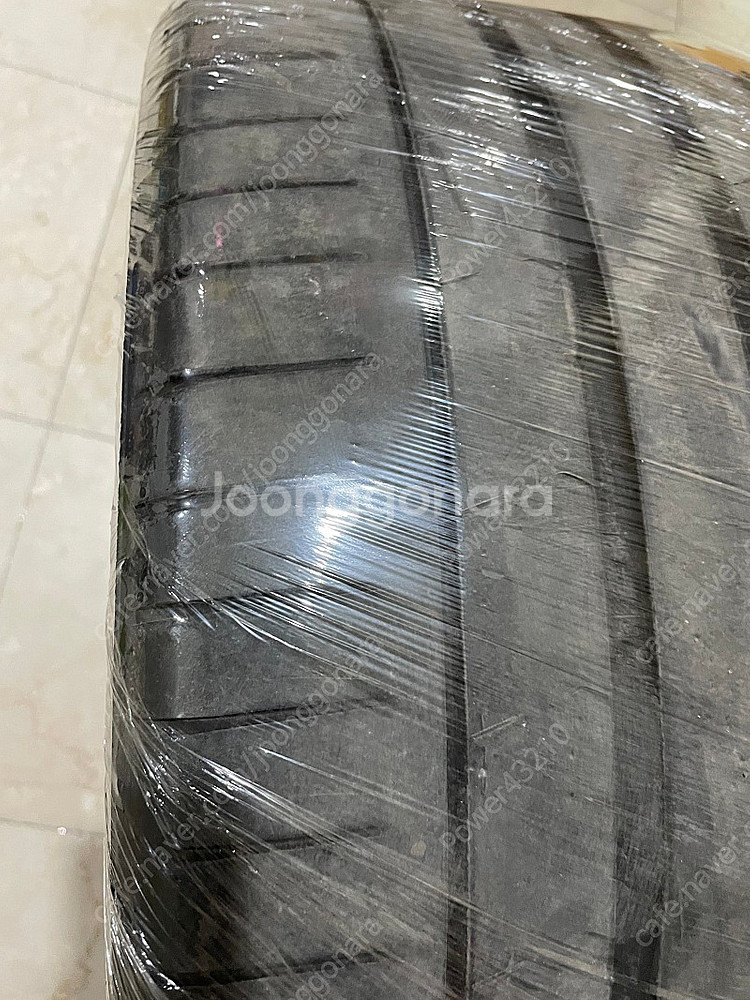 피렐리 피제로 런플랫 타이어 275/30/20--8