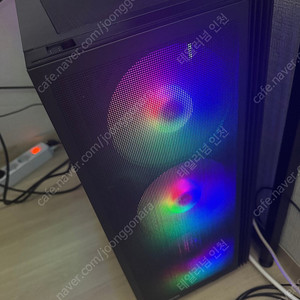 급쳐 라이젠 7500F 32g 크라켄 수냉 RTX4060 1tb 본체 컴퓨터 pc 팝니다