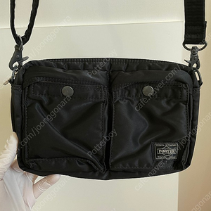 요시다 포터 탱커 숄더백 YOSHIDA PORTER TANKER Shoulder bag