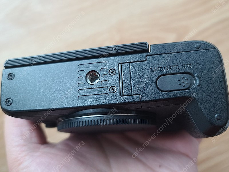 캐논 미러리스 m6mark2 외 18-150mm 등등 렌즈 등 판매합니다.--5