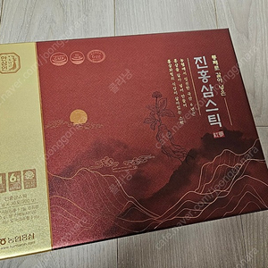 한삼인 진홍삼스틱 10g x30 개 팝니다