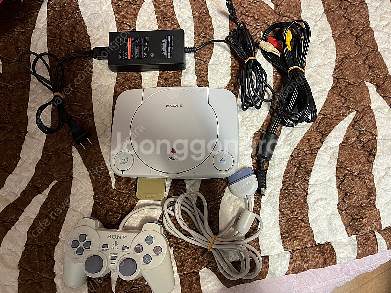 ps one 팝니다--3