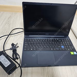 삼성노트북 NT751BBC i7-9750/16G/S256G/15.6인치 팝니다 (인천)