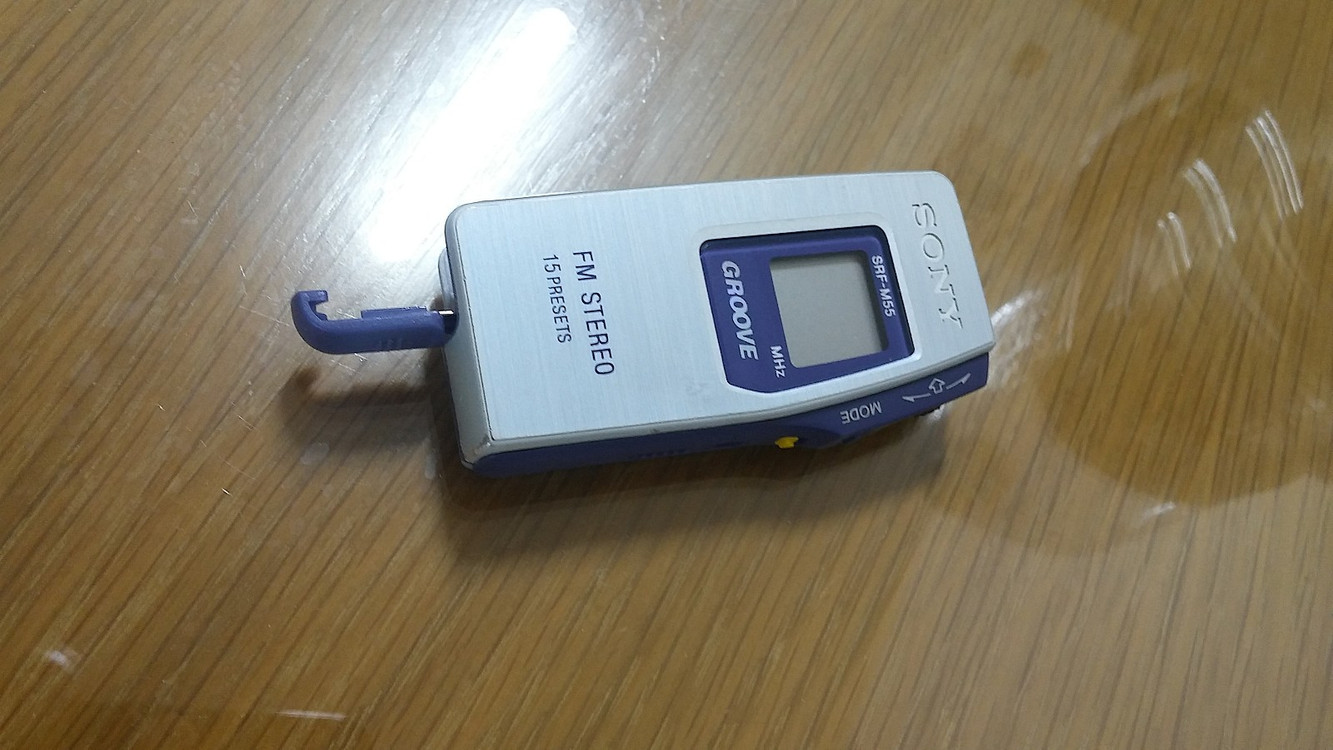 소니Sony SRF-M55 성능이뛰어나고 희귀한 깨끗한 미니포켓라디오 10만원에 드립니다 - 서울강서--2