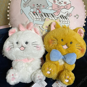 일본 디즈니 한정판 인형 팝니다(소장가치 높음) / 2023 disney cat day collection