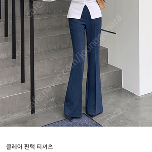 칙스라벨 클레어 핀턱 티셔츠