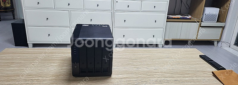 QNAP TR-004 4BAY DAS 팝니다.--0