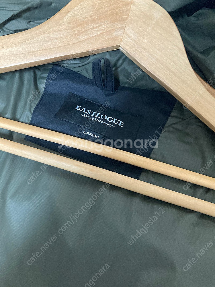 L ) 이스트로그 유틸리티 파카 패딩 검정--3