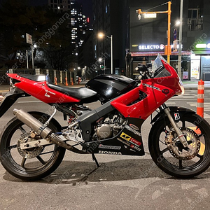 04 CBR125R 레이스 나가던차 팝니다