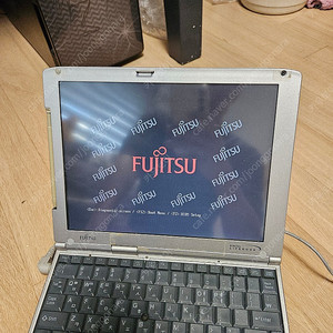 터치스크린, 10인치화면 후지쯔 Fujitsu Lifebook B2131 노트북 팝니다. 윈도우98